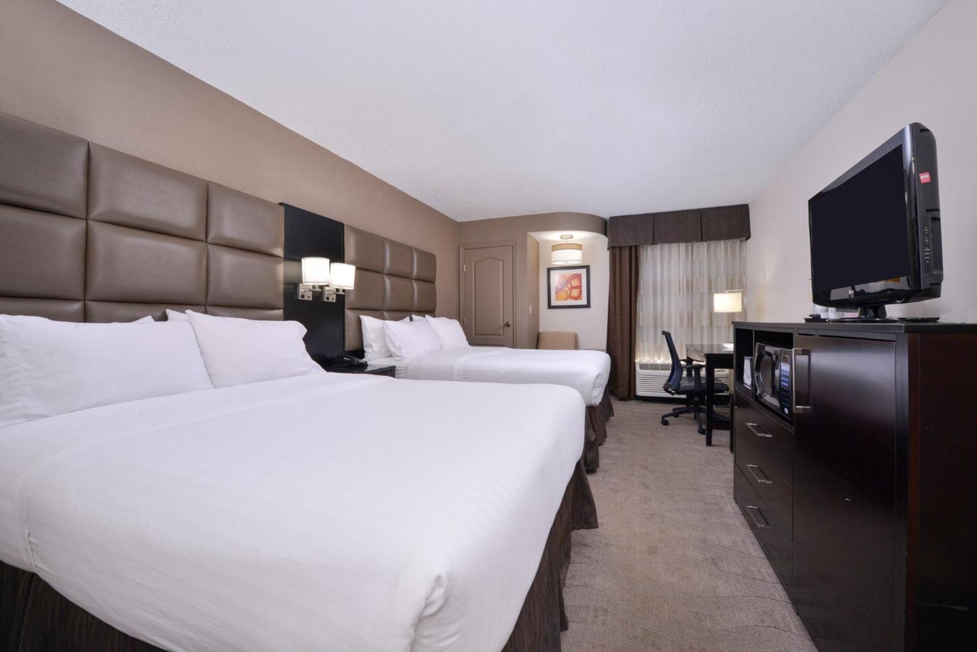 Holiday Inn Express Burlington By Ihg Zewnętrze zdjęcie