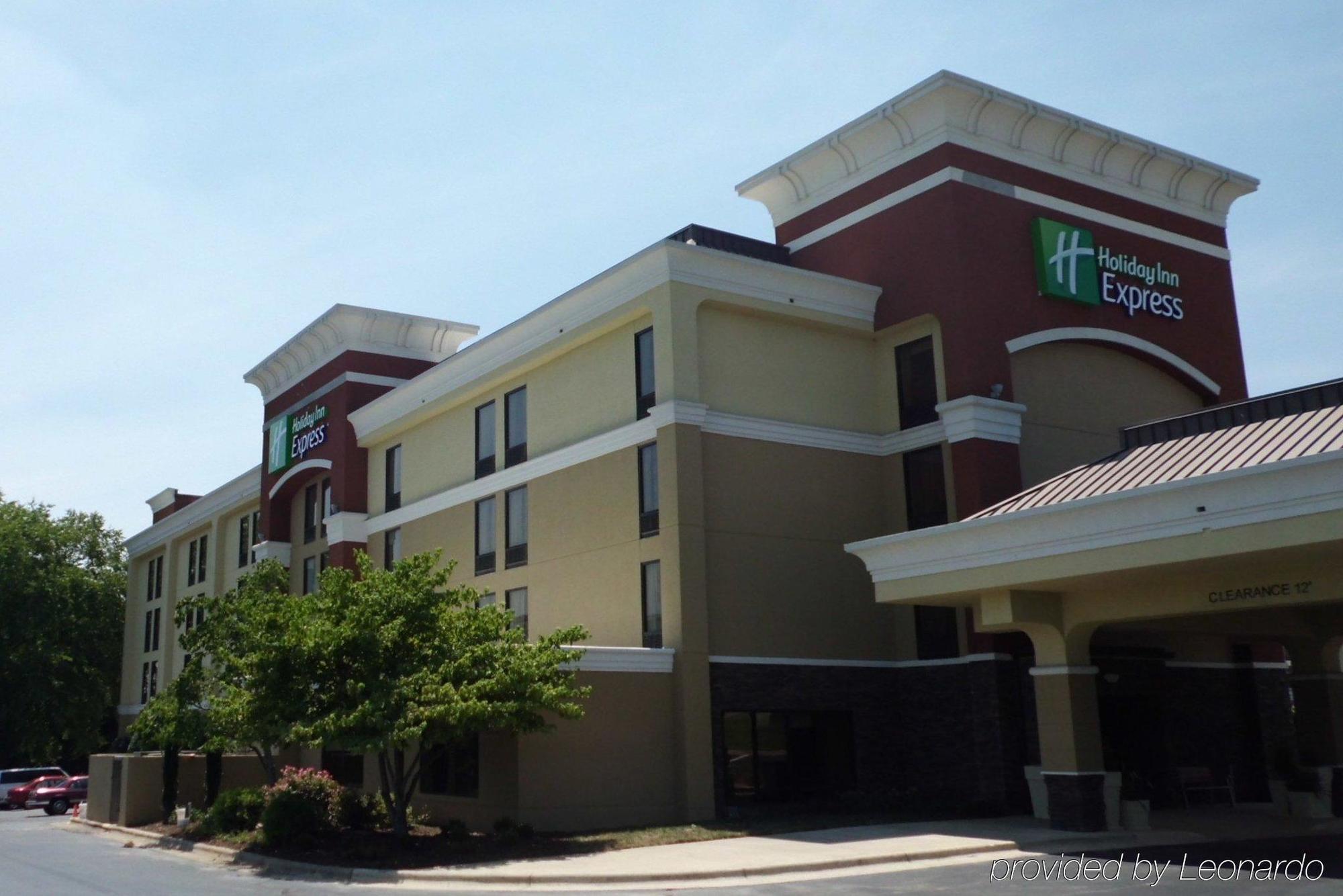 Holiday Inn Express Burlington By Ihg Zewnętrze zdjęcie